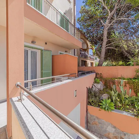 Apartman Laureliving Holiday Home Logge 02 La Maddalena